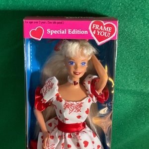 Barbie “Valentine’s Day Barbie by Mattel 1994 MNRFB